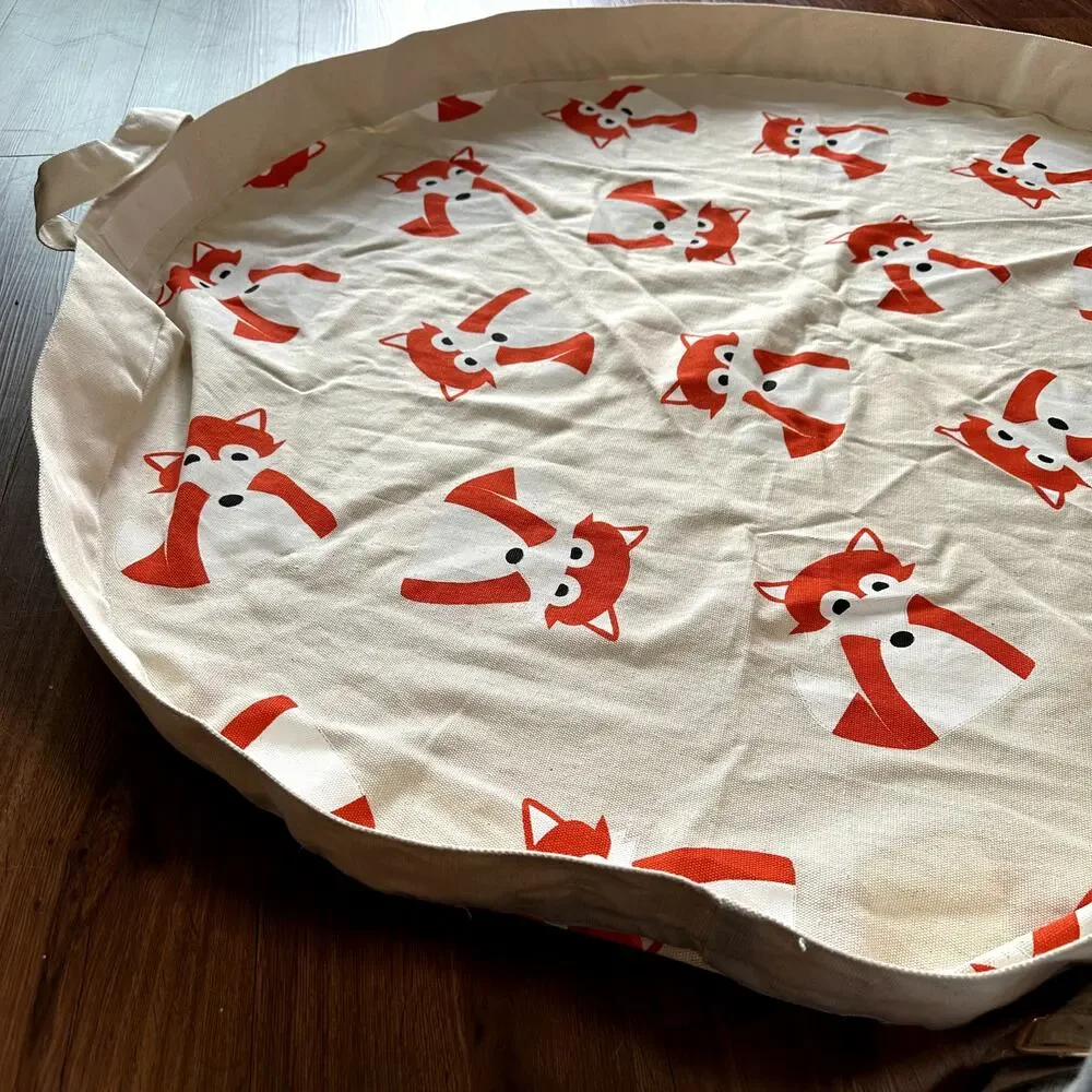 3 Sprouts Convertible Toy Storage Bag and Portable Play Mat, Orange Fox Pattern
